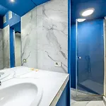 شقة Spacious 3 Bedroom 2 Bathroom Near Metro Crocetta Center ميلان