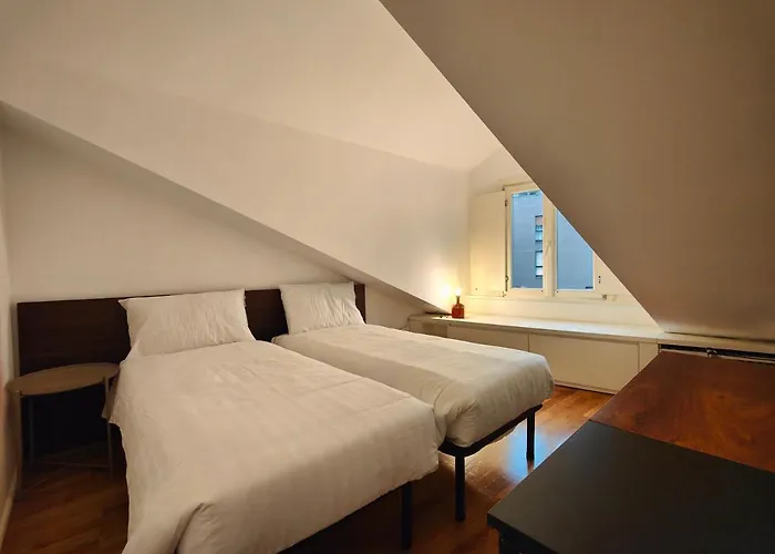 Apartment Spacious 3 Bedroom 2 Bathroom Apartment Near Metro Crocetta Milan City Center