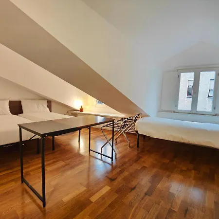 Crocetta - Design With Terrace * Mailand